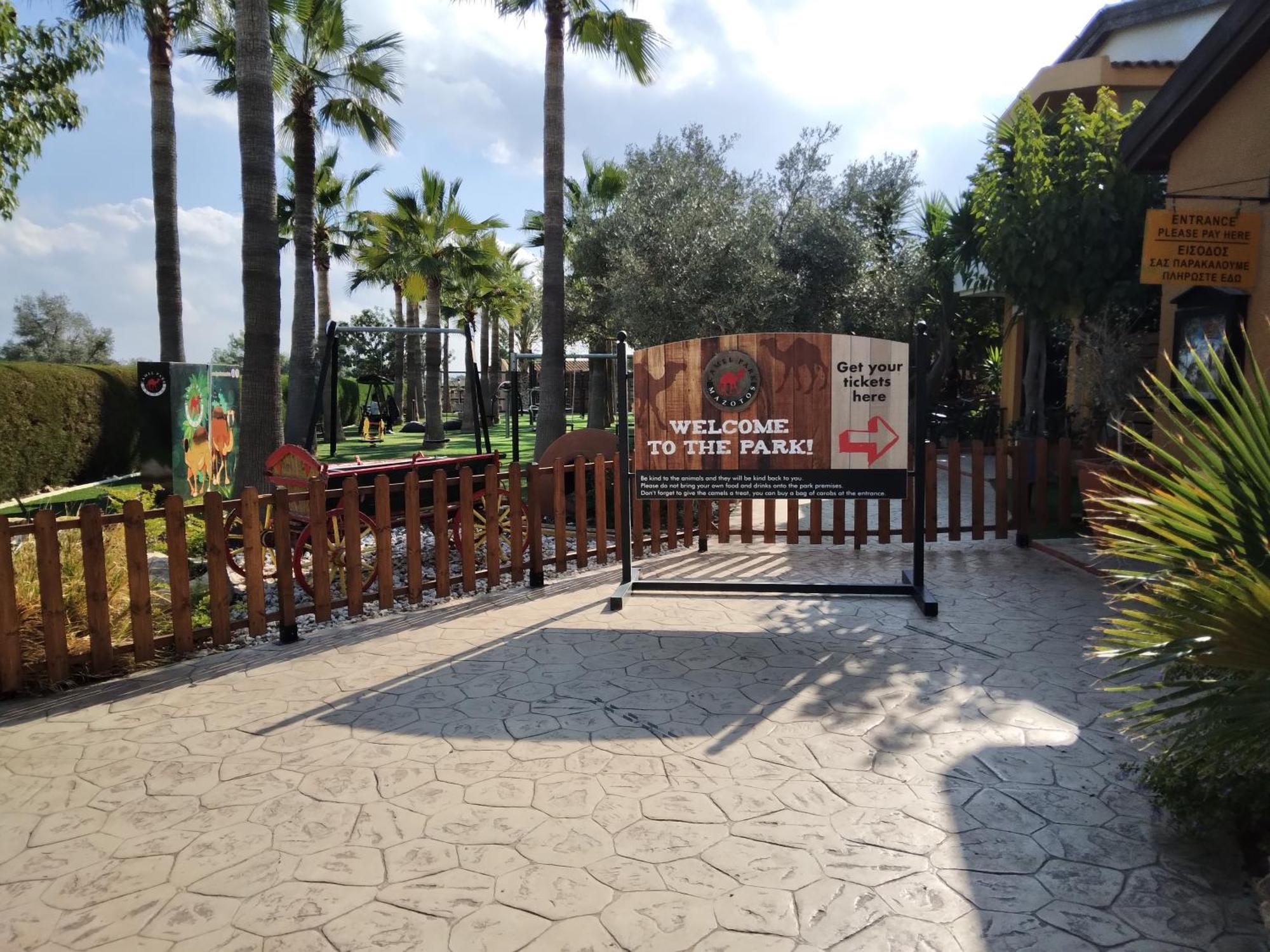 Ferienhaus Mersinera Paradise Garden 2